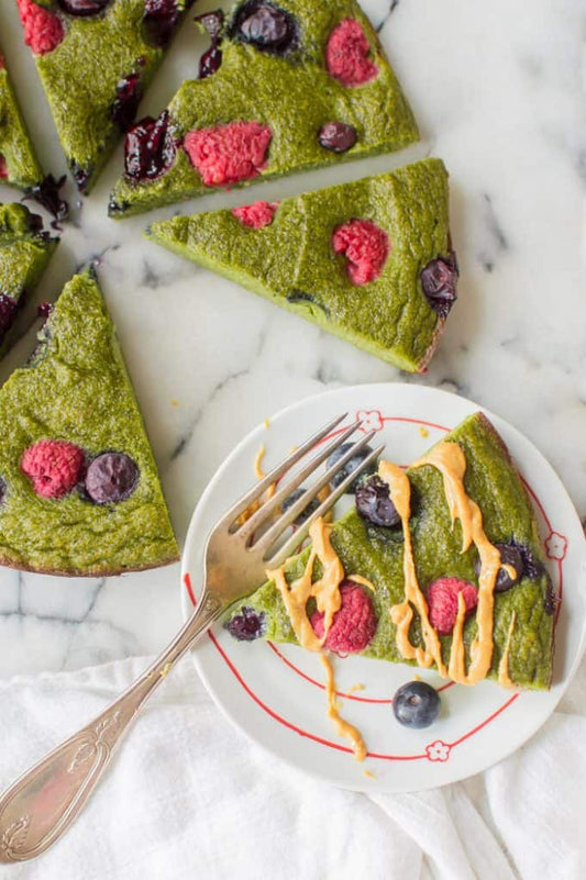 Banana-Spinach Pancake Pizza (Paleo, gluten free, and dairy-free)
